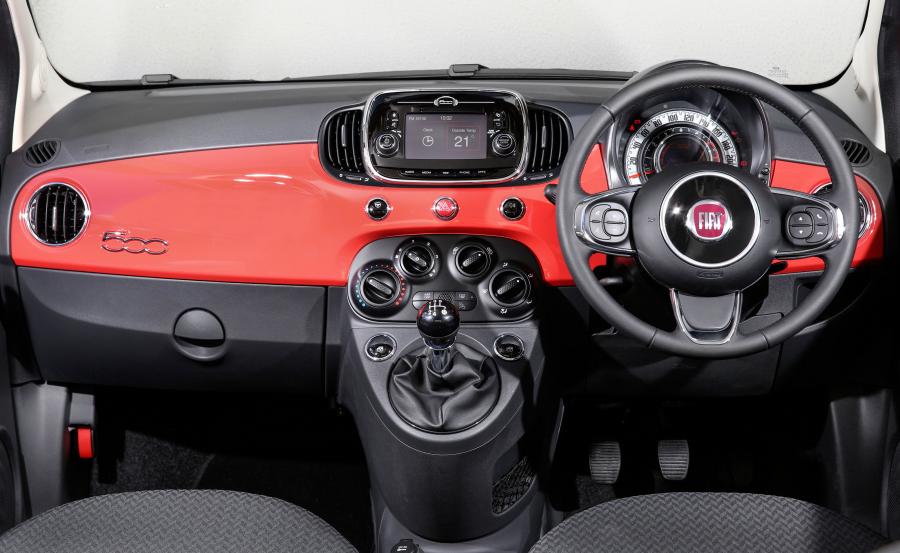 Торпедо Fiat 500 2016 года  (AU) (фото 24 из 27)